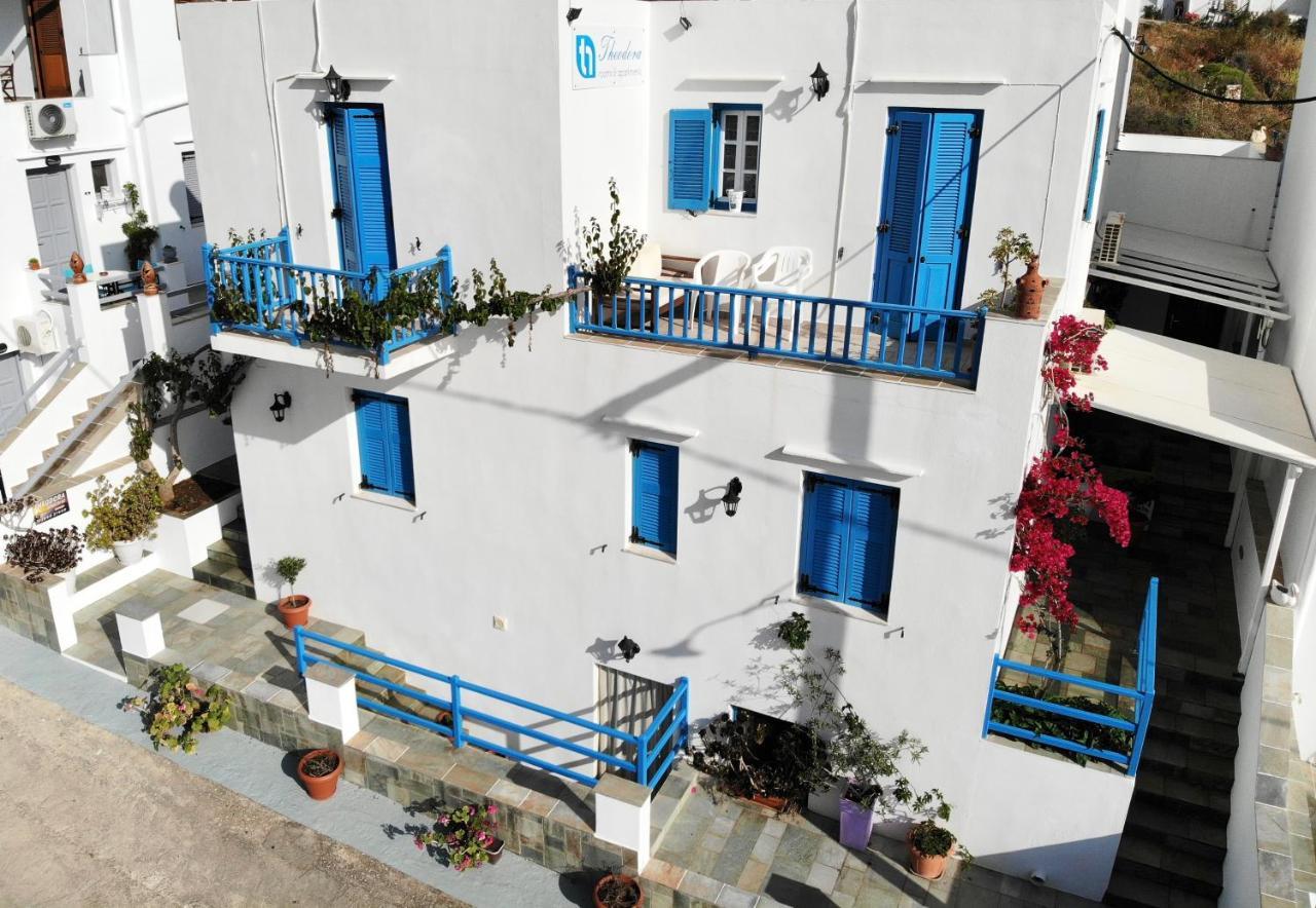 Theodora Rooms Kamares  Exterior foto