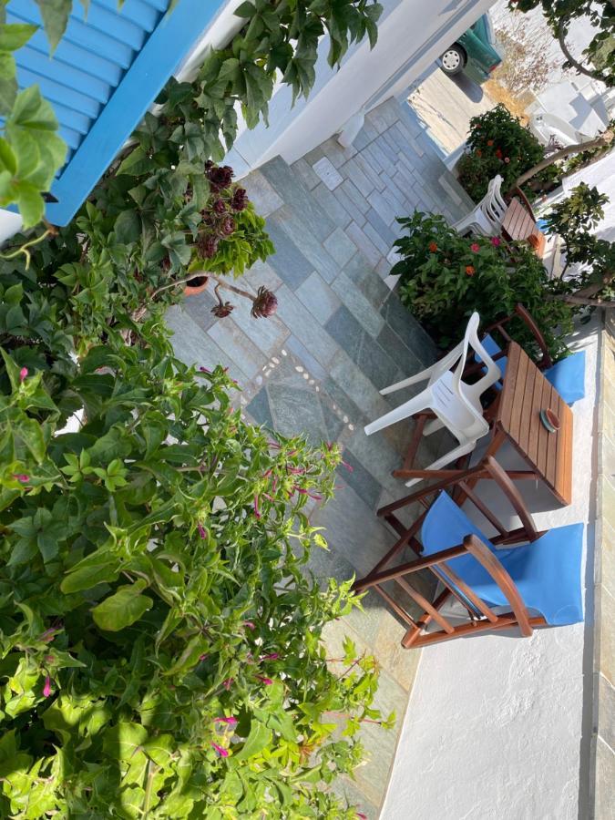 Theodora Rooms Kamares  Exterior foto