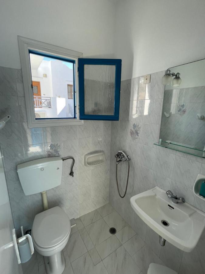 Theodora Rooms Kamares  Exterior foto