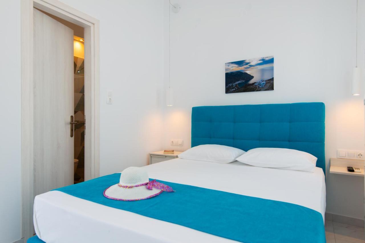 Theodora Rooms Kamares  Exterior foto