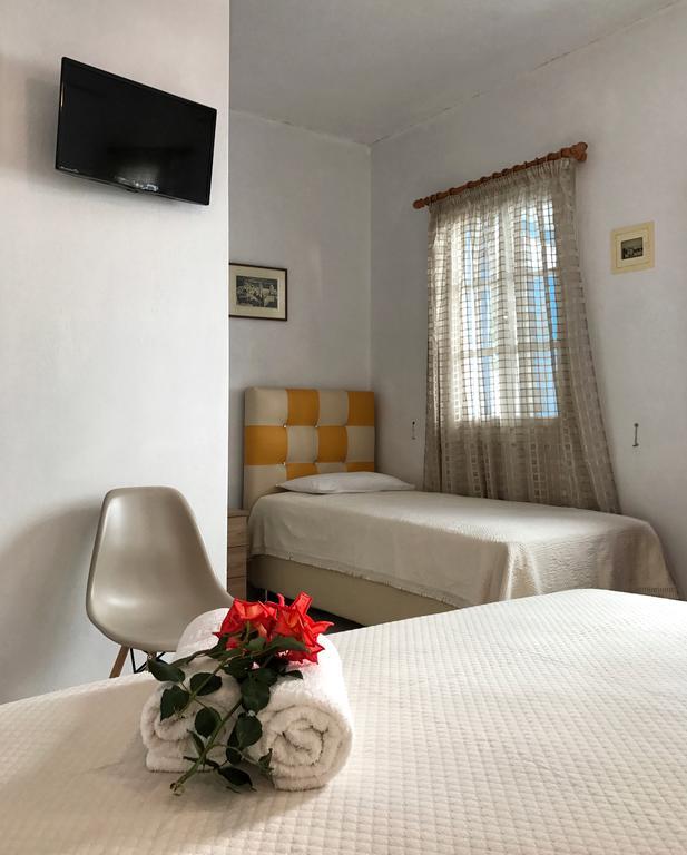 Theodora Rooms Kamares  Exterior foto